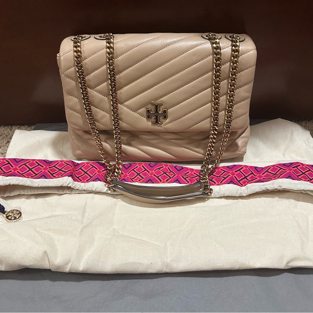 Tory Burch Kira Chevron Convertible Shoulder Bag